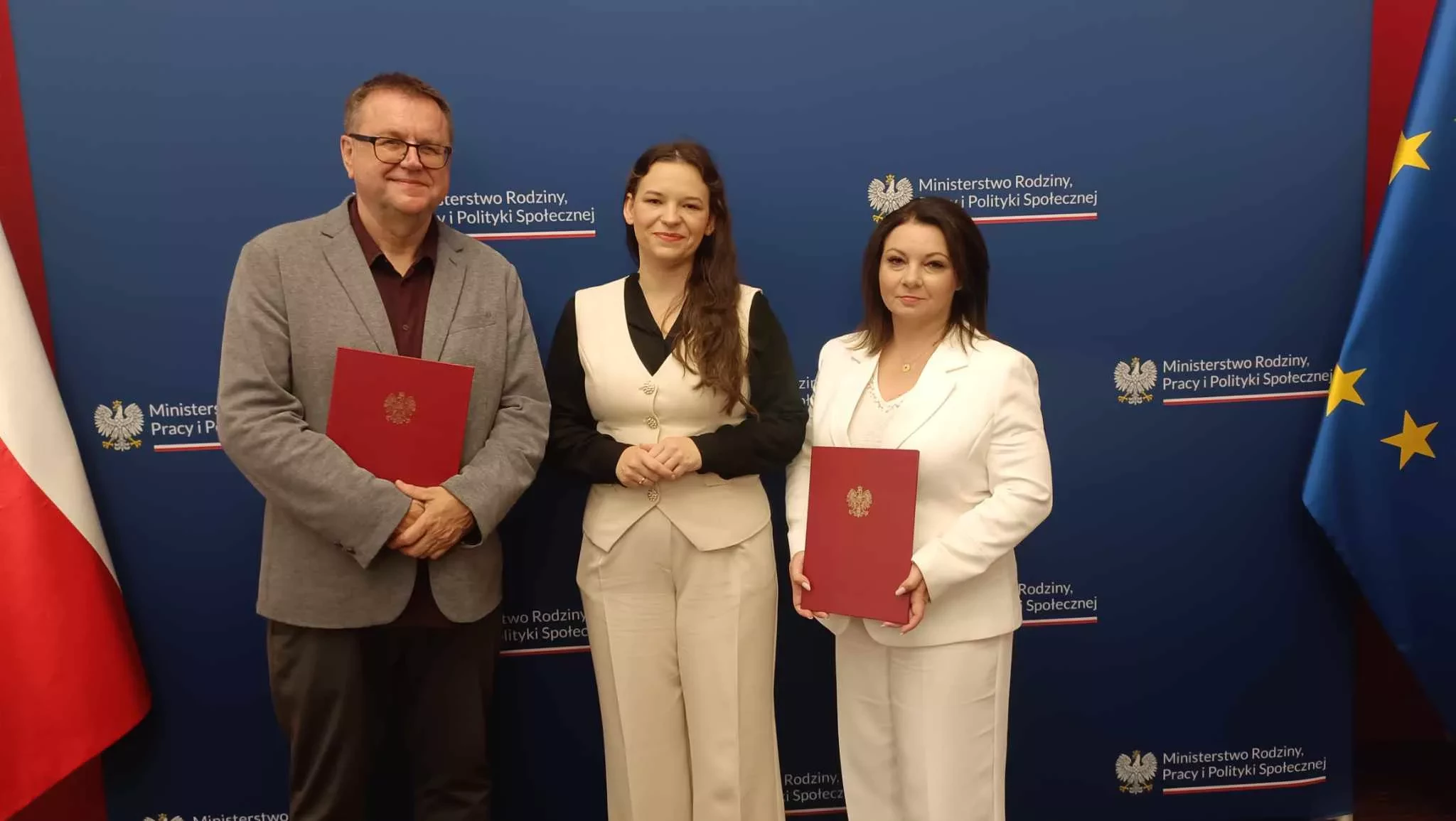 Powołanie przewodniczącej KFC Anny Ostasz na członkinię Zespołu ds. reformy systemu pomocy społecznej w Ministerstwie Rodziny, Pracy i Polityki Społecznej